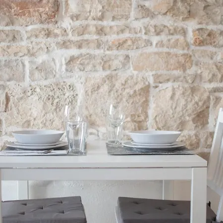 Apartments Nesatcium Pula Zewnętrze zdjęcie