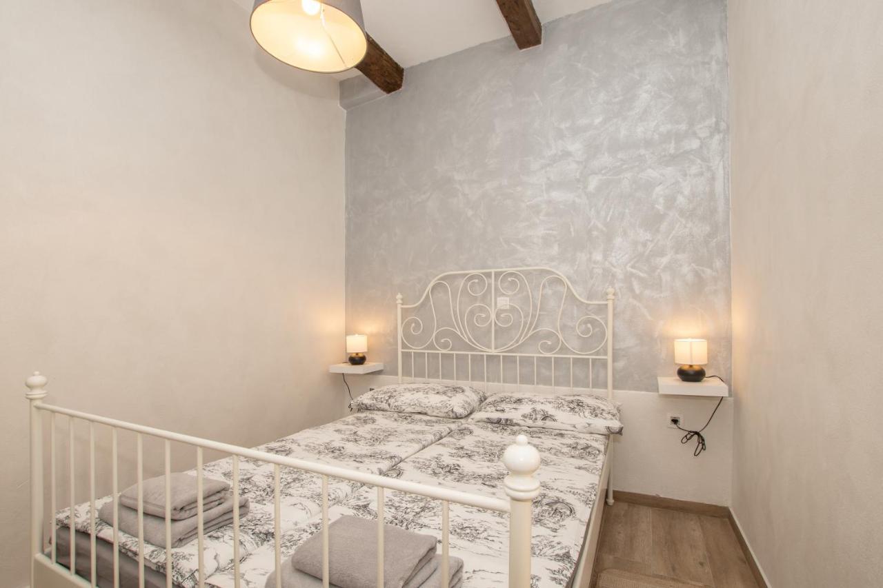 Apartment Nesatcium *